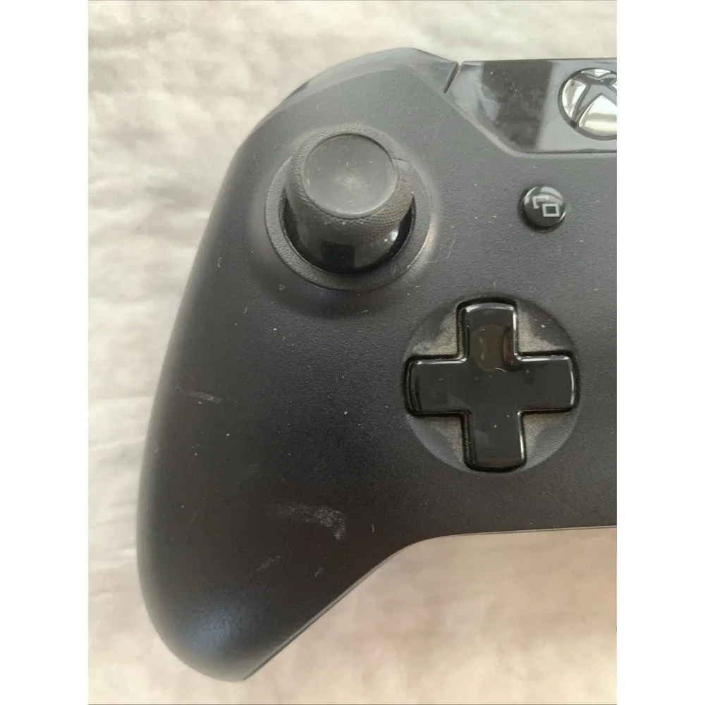Microsoft Xbox One Wireless Model 1537 Black - Untested